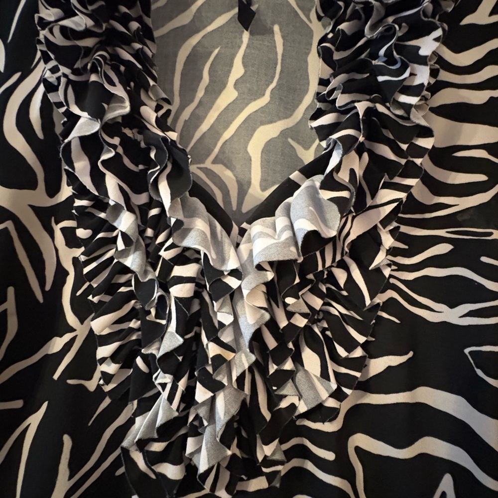 Milano Black and White Animal Print Mini Dress - Picture 7 of 8